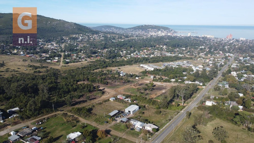 Imagen 4 de 10 de Terreno En Piriápolis. Bosque De La Cascada - Ref. 5417