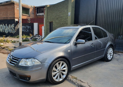 Impecable Volkswagen Bora 1.8t Año 2011 Con Solo 122000 Km!