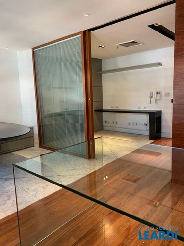Imagem 4 de 13 de Conj. Comercial - Jardim Guedala - Sp - 616315