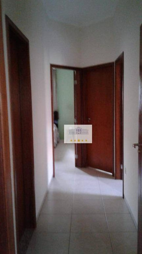 Imagem 7 de 10 de Casa Com Ótimo Acabamento, Ampla E Com Edícula Com 2 Cômodos! - Ca1543
