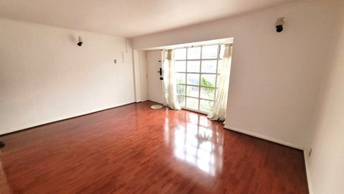 Casa En Condominio Cerrada / Amapolas
