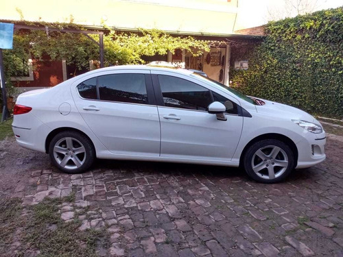 Peugeot 408 2.0 Feline 143cv 2014