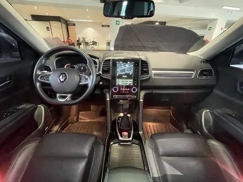 Renault Koleos 2.5 Intens 4X4 Bose