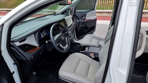 Imagen 9 de 11 de Toyota Sienna Limited 2020