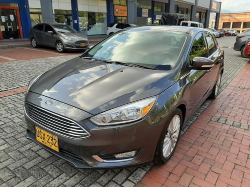 Ford Focus 2015 2.0 Titanium