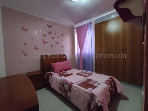 Townhouse En Venta Urb San Pablo Turmer Rah25-15603 Meglisf