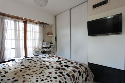 Venta Casa 10 Ambientes En Boedo
