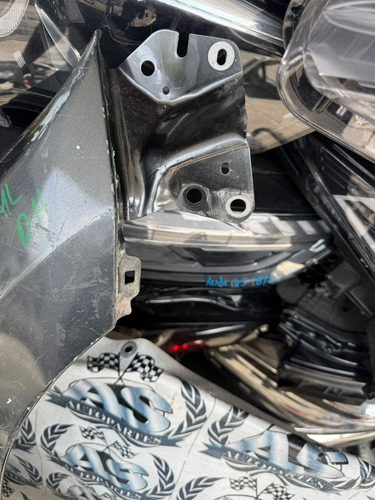 Salpicadera Yaris R Mazda 2 2018 2019 2020 2021 2022 2023 (Usado)