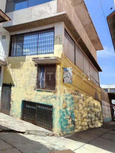 Departamento C/local Comercial En 3 Niveles, Ctm Risco, Gustavo A Madero, Cdmx