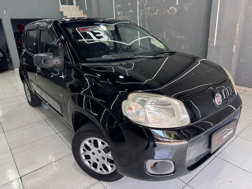 Fiat Uno Uno Vivace 1.0 8V (Flex) 4p