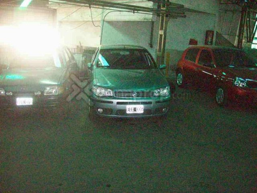 Imagen 4 de 6 de Excelente Cochera En Balvanera. Peron Al 2700. Gran Oportunidad