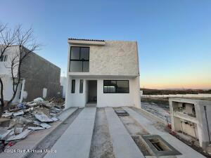 Casa A Estrenar De 3 Recamaras. Ciudad Maderas - Venta