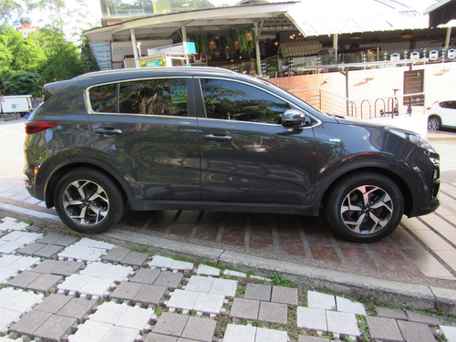 Kia Sportage DESIRE HIBRIDA CC1.600 DIESEL AUTOMATICA 134 HP