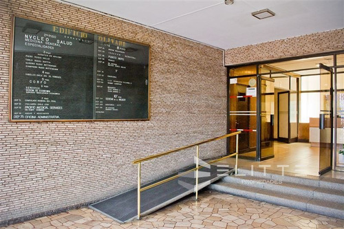 Imagen 16 de 17 de Venta Oficina Centro Valparaíso 3 Priv. 3 Baños, Sala Reuni