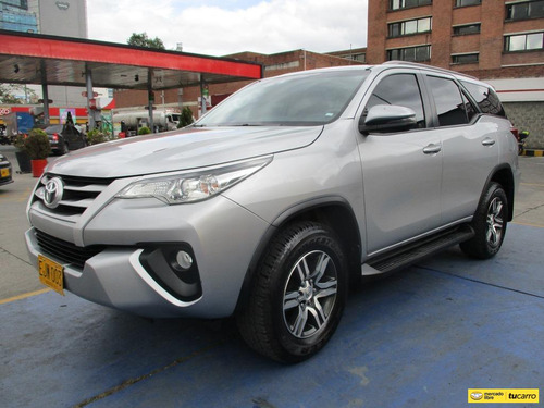 Toyota Fortuner Sw4 4x4 2700cc At Aa