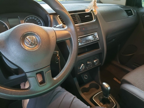 Imagem 13 de 15 de Volkswagen Spacefox 1.6 Sportline Total Flex I-motion 5p
