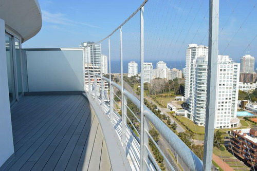 Unidad Estilo Penthouse En Venta