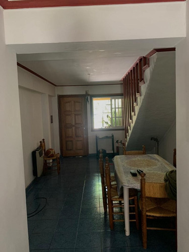 Imagen 3 de 13 de Duplex En Inmejorable Ubicacion. 4 Amb Baario San Jose