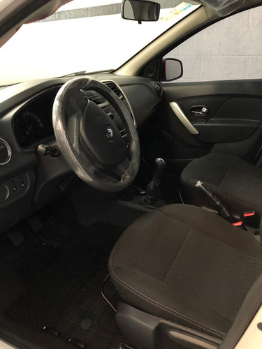 Imagem 4 de 14 de Renault Sandero 1.6 Expression 16v Flex 4p Manual