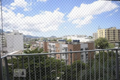 Apartamento À Venda Na Rua Visconde De Asseca, Taquara, Rio De Janeiro - Rj - Liv-9871