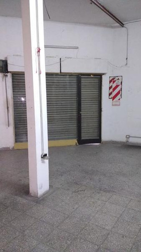 Imagen 7 de 8 de Alquiler Local Apto Deposito 35 M2 Valentin Alsina