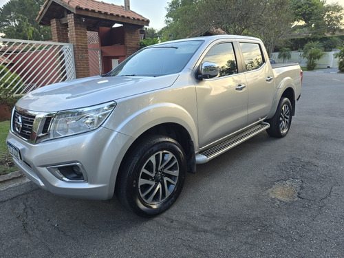 Nissan Frontier 2.3 Xe Cab. Dupla 4x4 Aut. 4p 7 marchas