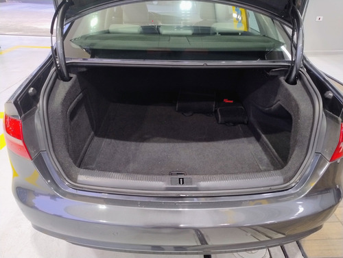 Audi A4 2.0 Tfsi Attraction Multitronic 4p