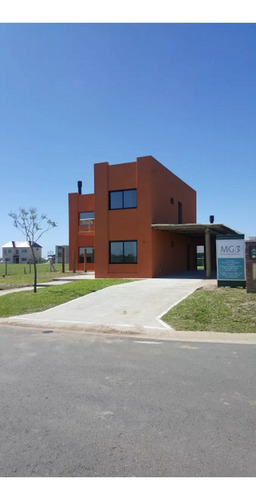 Excelente Casa A Estrenar En Puertos Del Lago Barrio Vistas