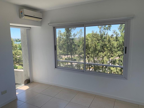 Imagen 4 de 17 de Departamento - El Palmar