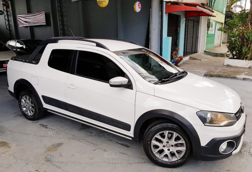 Volkswagen Saveiro 1.6 Cabine Dupla 2015 Branco