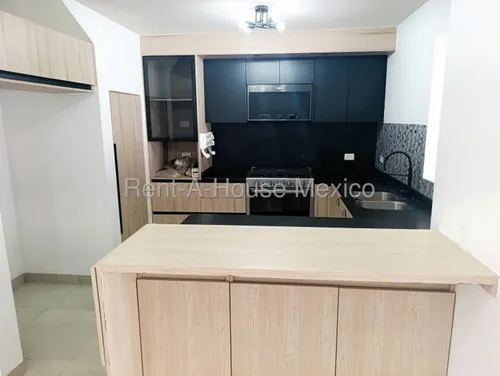 Zákia, Renta - Casa Con Cuarto De Tv, 3 Recámaras, Amenidades