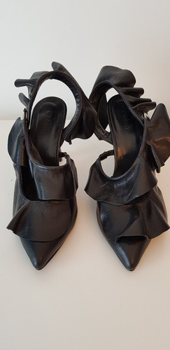 Zapatos De Diseño Marca Naima Talle 38 Como Nuevo, 1 Postura