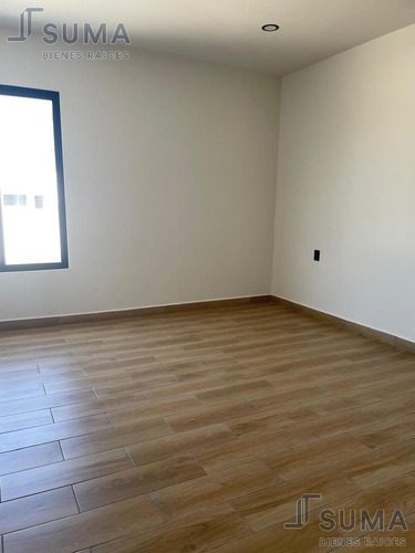 Casa En Venta En Fracc. Lomas Del Dorado, Boca Del Rio, Veracruz.
