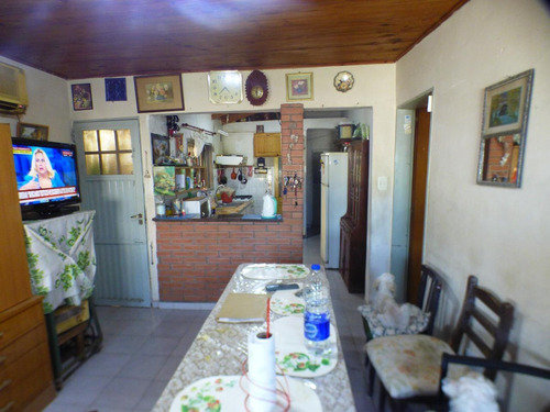 Imagen 4 de 8 de Casa En La Plata Calle 31 Esq. 33 Dacal Bienes Raices