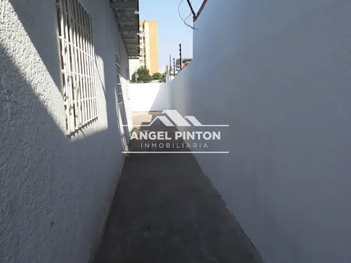 Casa Comercial Alquiler Tierra Negra Maracaibo Api 6299