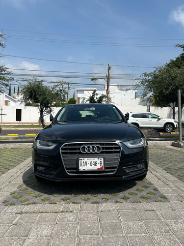 Audi A4 2.0 T Luxury Mt
