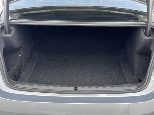 BMW Serie 3 4p 320i L4/2.0/T Aut
