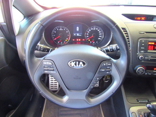 Kia Cerato 2015 1.6 Sx 16v Flex 4p Automático Prata Compl