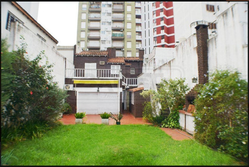 Alquiler Comercial - Casa Centro De Ramos Mejia