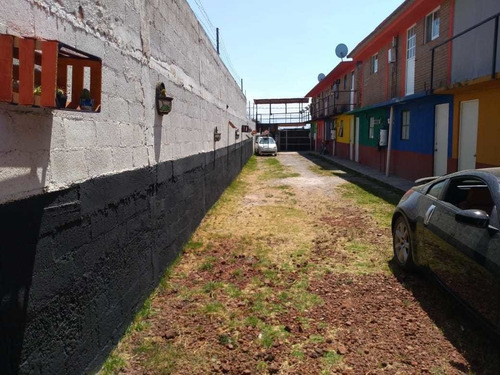 Imagen 3 de 16 de Edificio En Venta Con 14 Habitaciones Amuebladas. La Magdalena Ocotitlan.