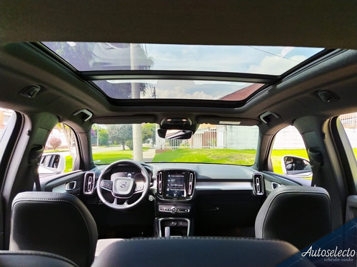 Volvo Xc40 Momentum
