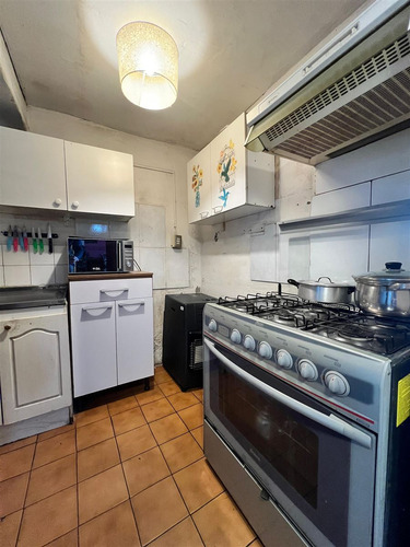Casa 2 Pisos 4d-2b, Barrio Familiar, Tasación Reciente