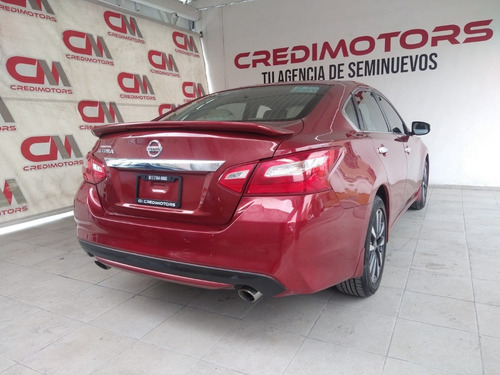 Imagen 9 de 11 de Nissan Altima Advance Color Rojo 2017