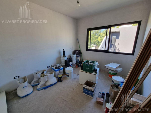 Imagen 19 de 25 de Dúplex 3 Ambientes Venta Castelar