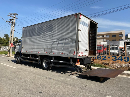 Imagem 2 de 6 de Bau De Aluminio Para Caminhao Toco 6,80m