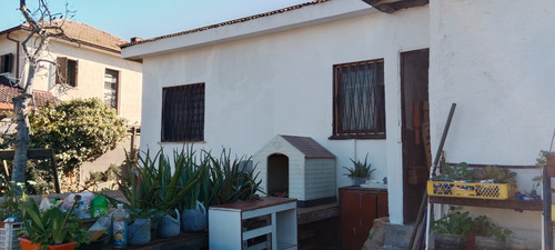 Gran Patio Y Ubicación, Un Piso, Centro De Villa Alemana