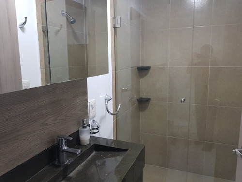 Imagen 16 de 18 de Hermoso Departamento Remodelado.