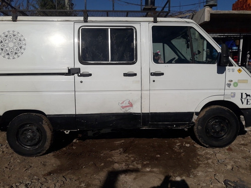 Imagen 5 de 5 de Renault Trafic 2.1 T 31 J Corto Diesel 1998
