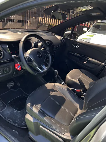 Renault Captur 1.3 T Iconic Cvt
