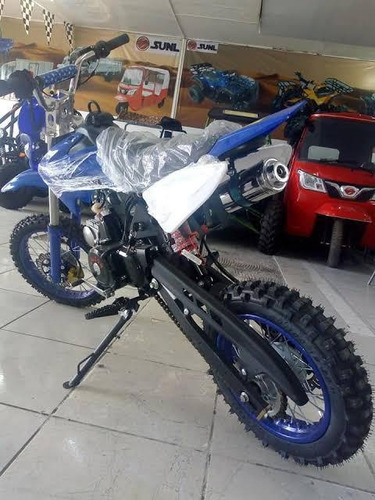 Imagen 3 de 9 de Sunl Cross 125